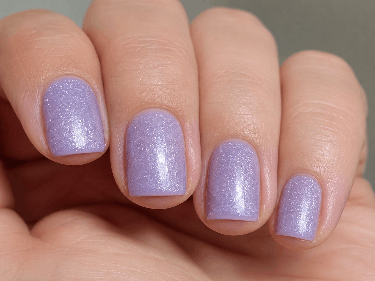 3 Soft Lavender Nail Designs With Subtle Glitter Details