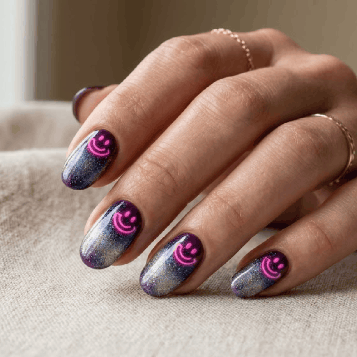 5 Dreamy Rainbow Gradient Nails with Playful Smiley Accents for School Parties